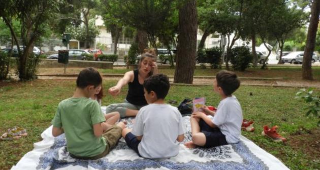 Το παιχνίδι των επτά οικογενειών Το παιχνίδι των επτά οικογενειών